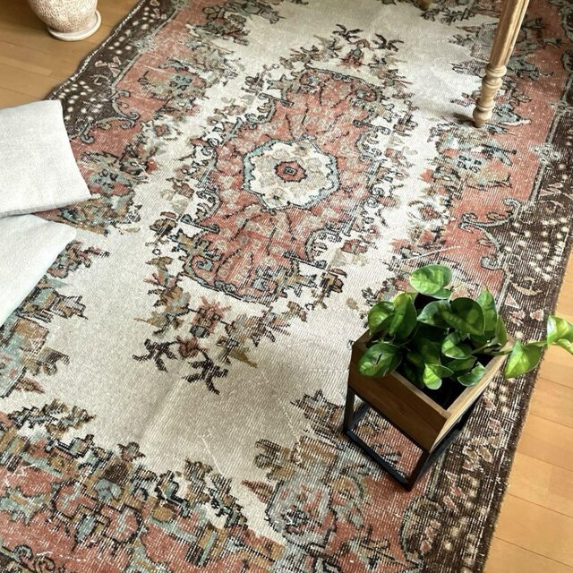 124×207 煉瓦色 フローラルメダリオン 擦れ トルコヴィンテージラグ