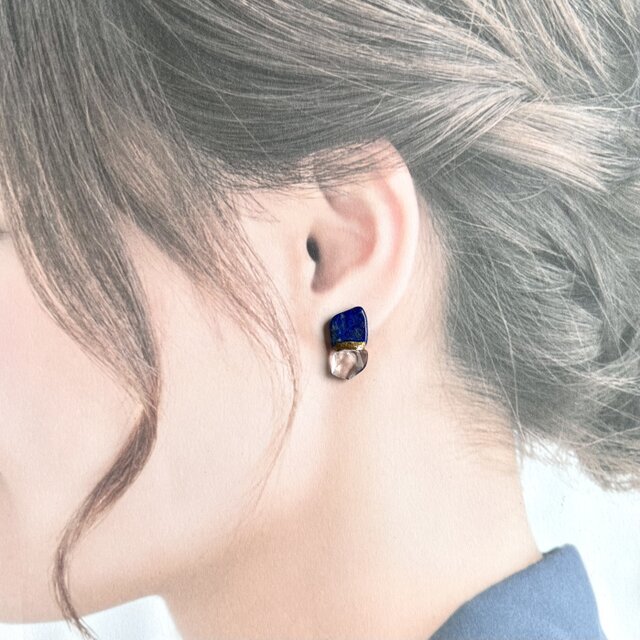 ラピスラズリと水晶の金継ぎピアス／イヤリング《静かな真実》 天然石