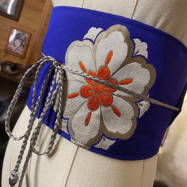 心和】花刺繍 サッシュベルト紫 刺繍帯 帯ベルト 帯リメイク 着物