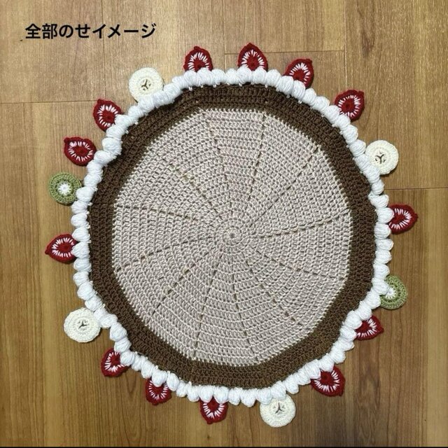 ともち　手編みモチーフマルチカバー Vintage レース手編み マルチカバー totoさんはInstagramを利用