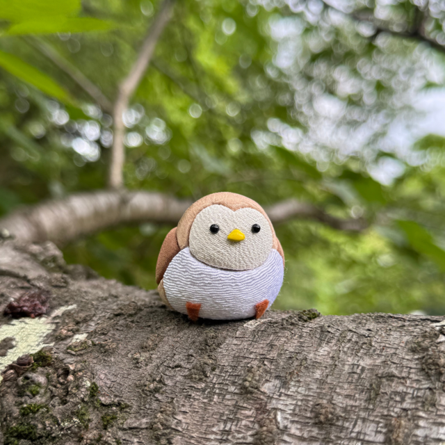 木目込み　フクロウ