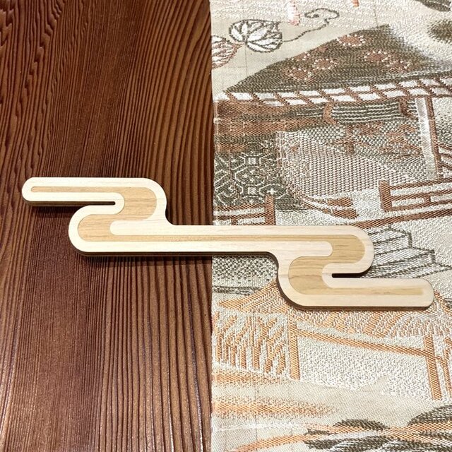 送料無料】霞文様 装飾サインプレート 工雲 ウッドデコレーション 家具