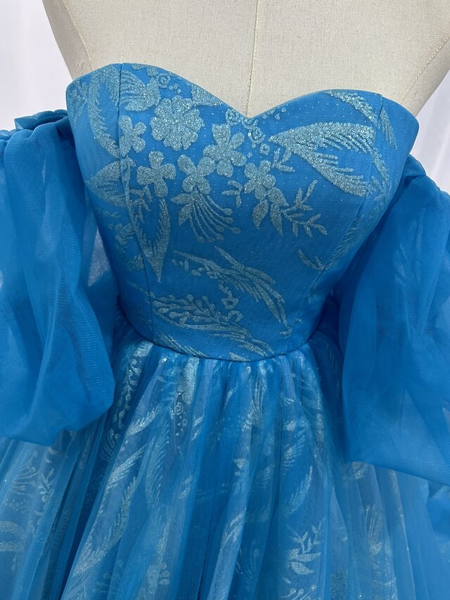 ライトブルー 襟付きパフスリーブドレス ライトブルー 襟付きパフスリーブドレス