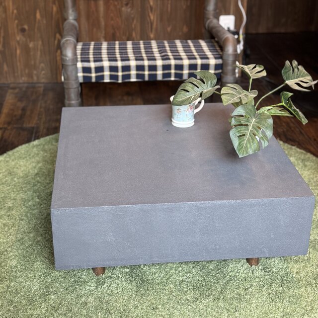 ローテーブル/コンクリート調