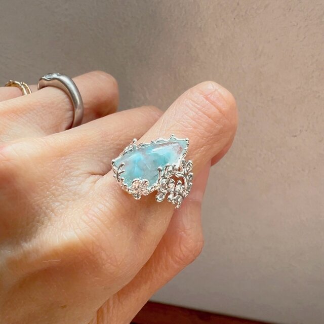 Paraiba Quartz Ring | iichi 日々の暮らしを心地よくする
