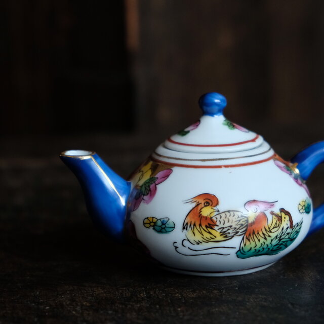 中国美術 龍泉窯 茶器 急須 煎茶道具 年代物 唐物 希少品 箱付 中国美術 龍泉窯 茶器 急須 煎茶道具 年代物 唐物 希少品 箱付
