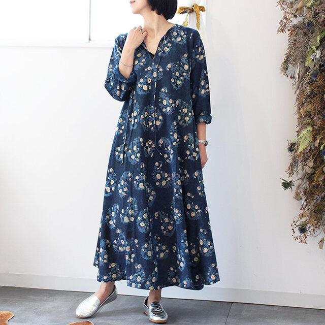 ブロックプリントリボンフレアーワンピース【インディゴ花柄A