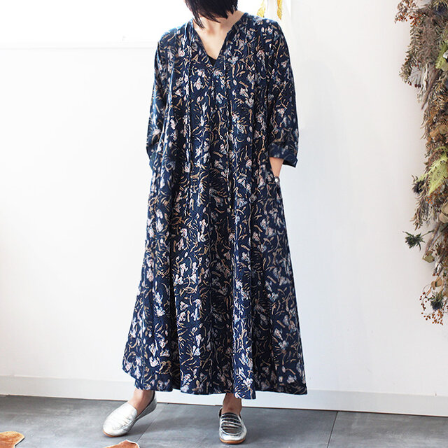 ブロックプリントリボンフレアーワンピース【インディゴ花柄C】