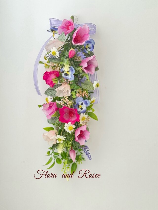 草花のガーランドスワッグ