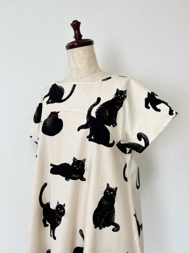 こなまいきな黒猫のワンピース＊ポケット付き＊国産コットン 綿100
