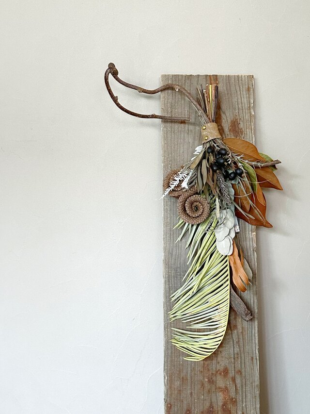 Botanical Swag ― シープホーンを添えて
