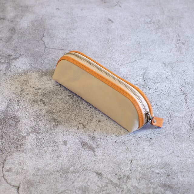 革と帆布のペンケース/ベージュ