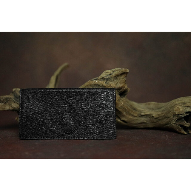 88色からオーダー可！！ カメレオン デザイン / ヤギ革 フラグメントケース