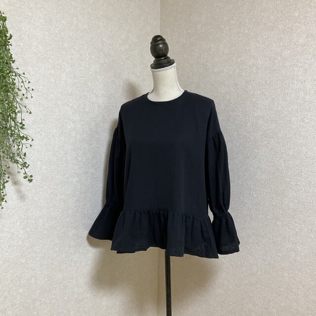 キャンディスリーブのふんわりフリルブラウス　コットンWガーゼ　ブラック