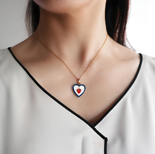 daniela de marchi ハート型ペンダント ネックレス　美品♡ DANIELA DE MARCHI（ダニエラ・デ・マルキ） ハート型 ネックレス