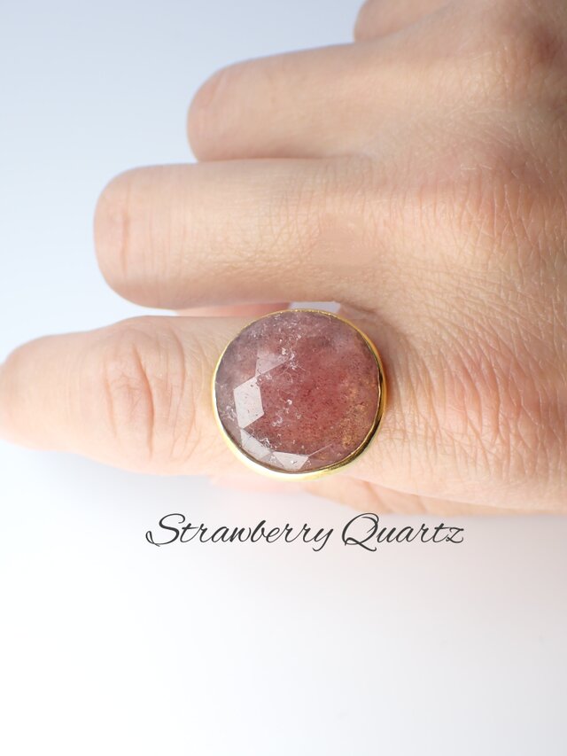最新作☆『StrawberryQuartz』の世界でひとつの天然石 | iichi