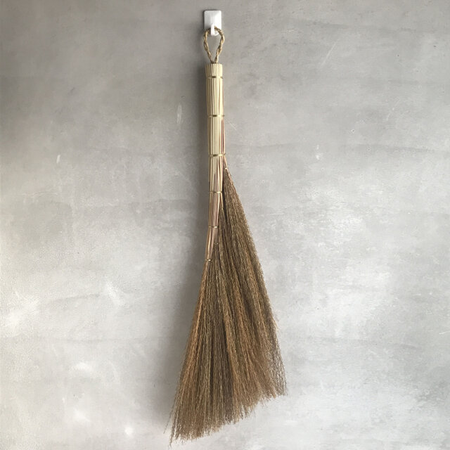 茅のホウキ　250523＃01