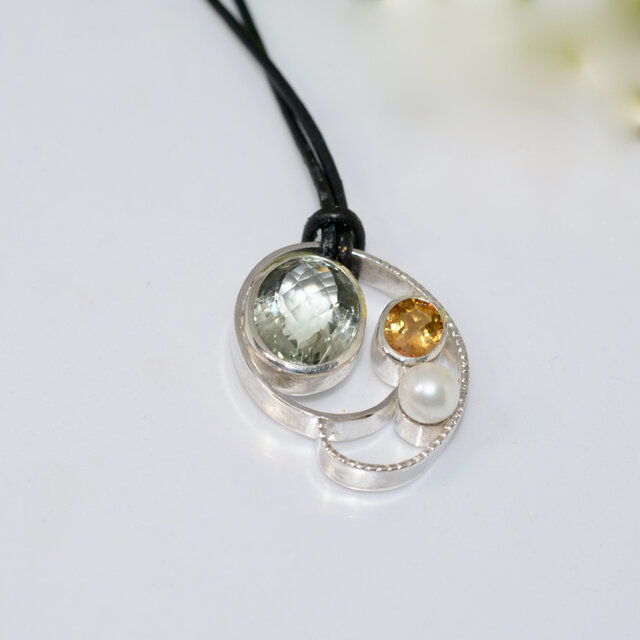 シルバー製　グリーンクオーツ　シトリン　パールのペンダントトップ