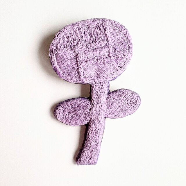 北欧風お花の刺繍ブローチ【hokuo】#3７1