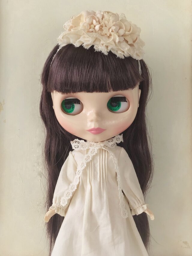 68センチアンティークドール用ドレス クリーム色レースドレスと帽子 68