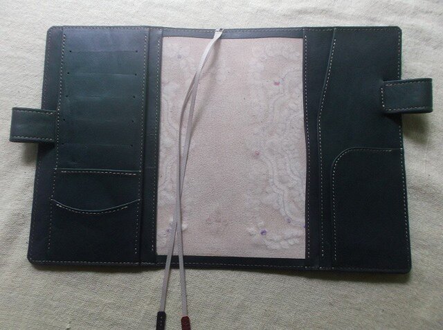 ほぼ日手帳カバー仕様　B6サイズ手帳カバー 刻印、拭き染め 牛革 ほぼ日手帳仕様 B6サイズレザー手帳カバー 刻印＆拭き染め