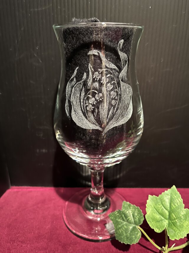 すずらんのグラス〜手彫りガラス〜 | iichi 日々の暮らしを心地よく