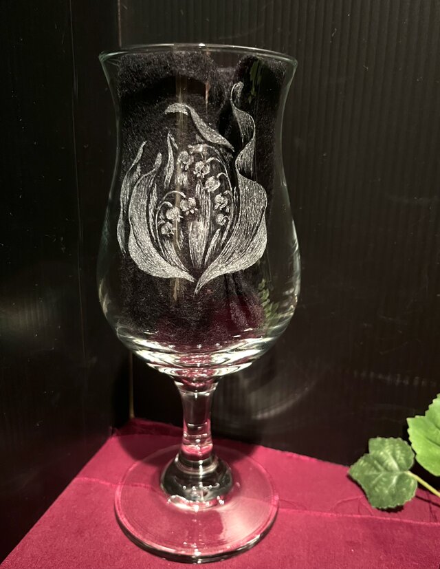 すずらんのグラス〜手彫りガラス〜 | iichi 日々の暮らしを心地よく