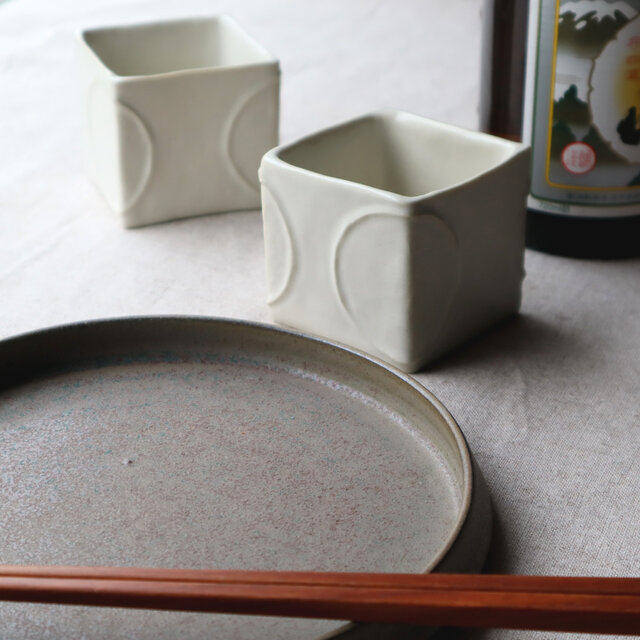 酒器　四角い月