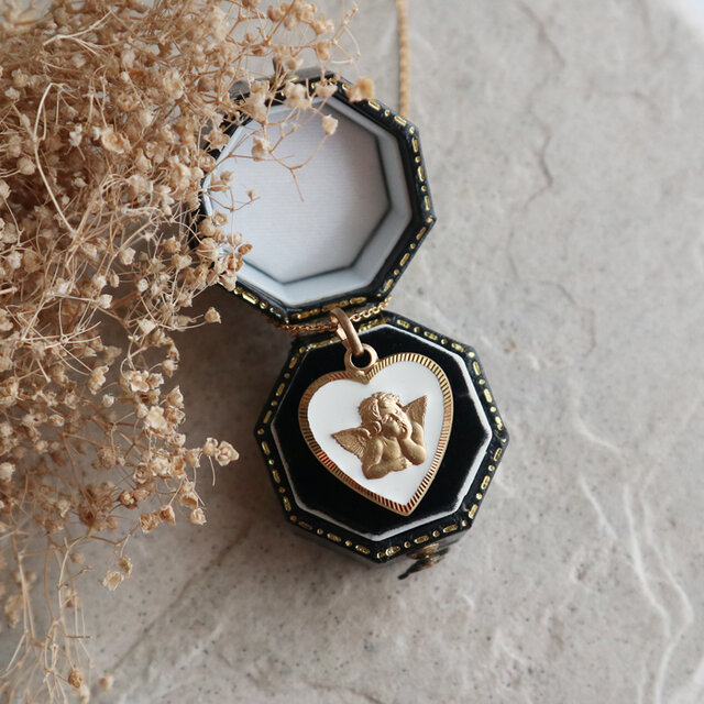 フランス製！頬杖をつく天使のハートネックレス マルティノ社 ラファエロ　金アレ対応