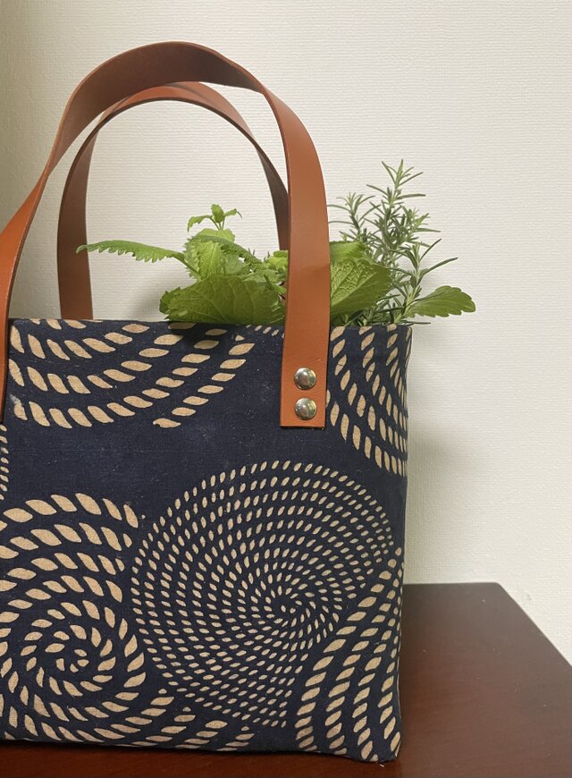 一閑張りバック/愛染/和紙/和柄/青系（IKK014） | iichi 日々の暮らし