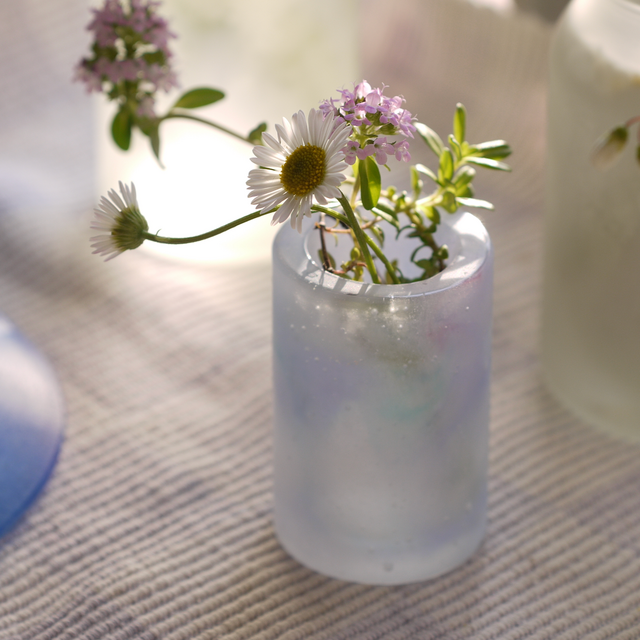 好評 小さなガラスの花器(一輪挿し/花瓶) | 日々の暮らしを iichi 工芸品