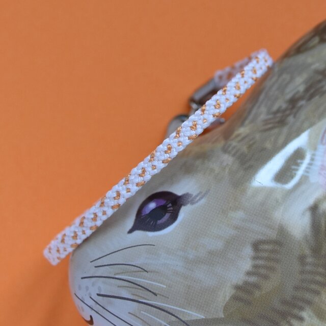 うさぎ色「ちょっとだけオレンジが入ったブロークンうさぎ」ブレスレット(R-B/OR-250601)