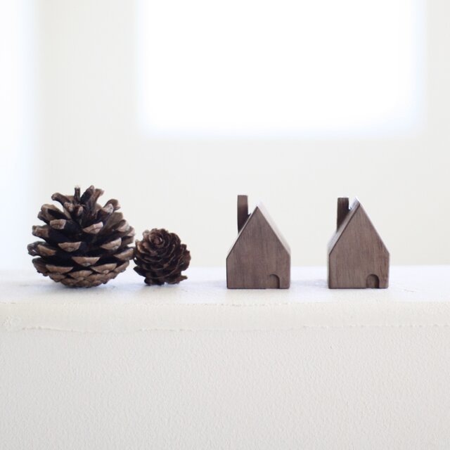 小さな木の家ーヨーロッパの民家47ー民家モチーフのインテリアオブジェ