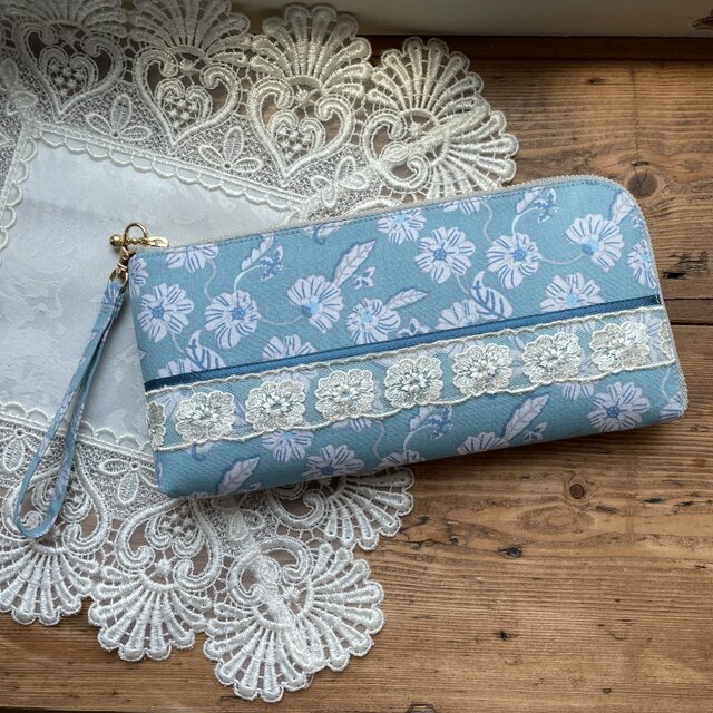 L字ファスナー長財布・花レース使用(エメラルドグリーン系)