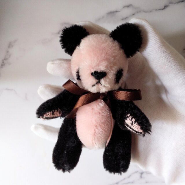 こぎん刺しのパンダのぬいぐるみ ベビーパンダカラー | iichi 日々の