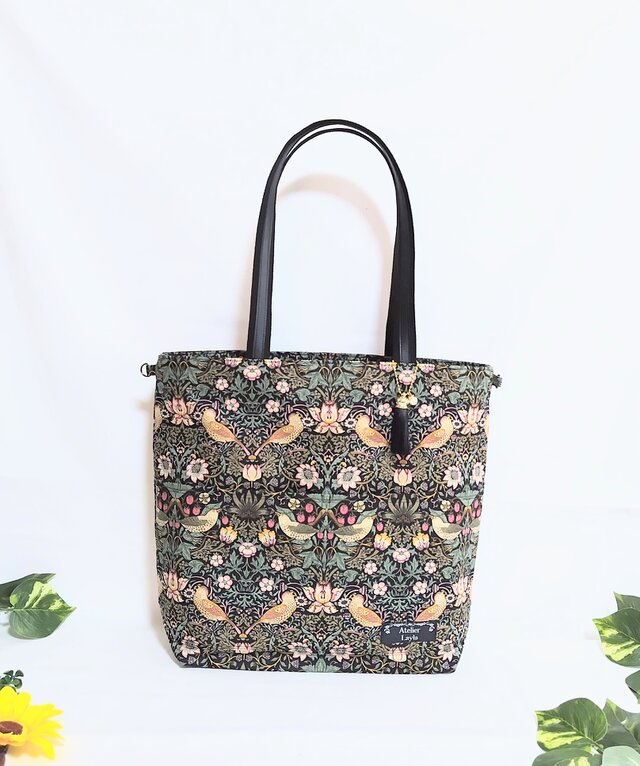 ストロベリーシーフの2Way肩掛けトートバック