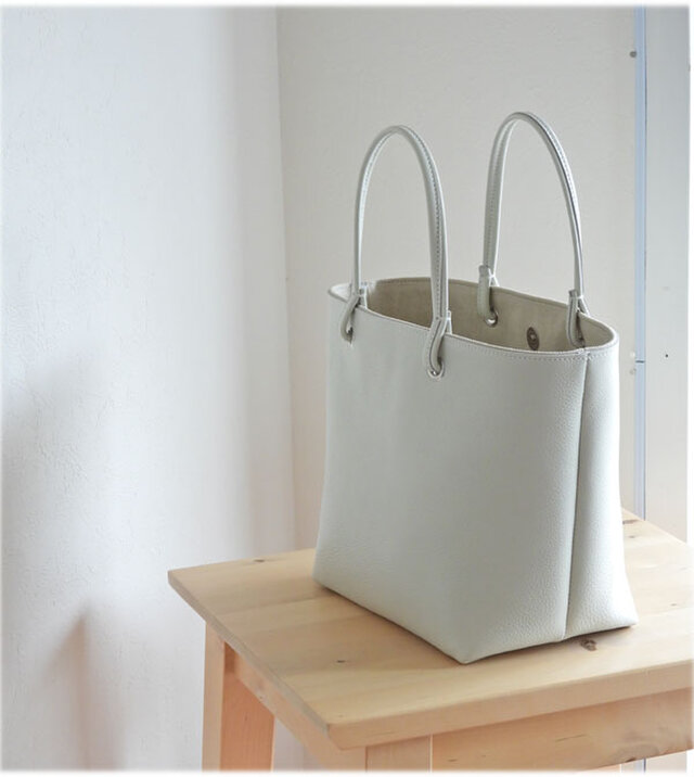 レザーミニトート（ レザー細ハンドル ） ホワイト | iichi 日々の