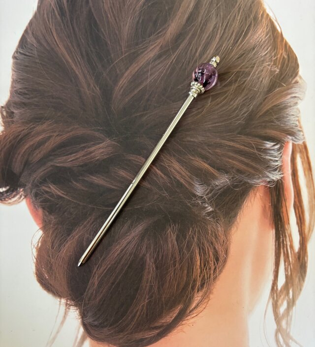 かんざし 紫とシルバーホイールのツイストメロン型のとんぼ玉 パープル