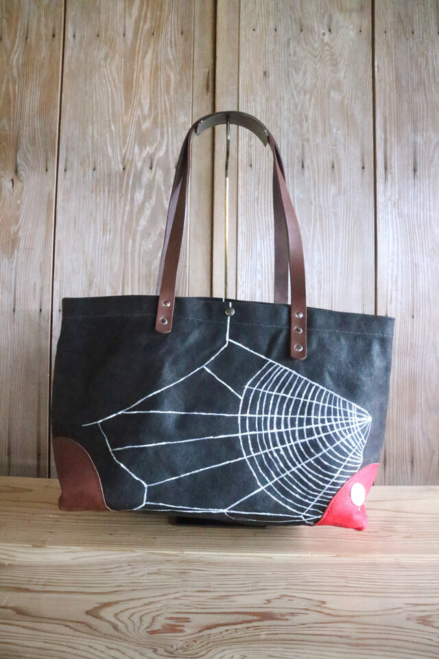 手描きビッグトート蜘蛛の巣