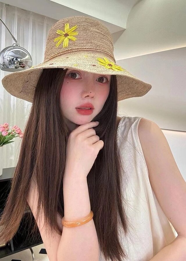 ラフィアハット、フレンチスタイルの帽子、麦わら帽子、夏用、大人、ストローハット、日よけ・UV対策 サイズ調節