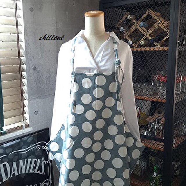 【sale】【背中がかわいい】エプロンドレス：グレードット【0575】