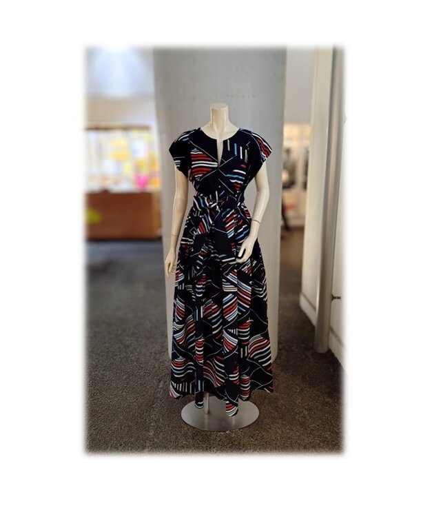 464　１点物　ワンピース　ジャンパースカート　キーネック　ローウェスト　デッドストック浴衣地　ロング丈　夏のお出かけ