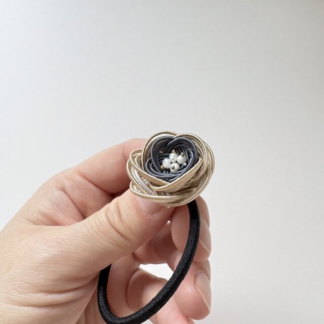 水引のお花の髪飾り(利休鼠、赤、青緑)