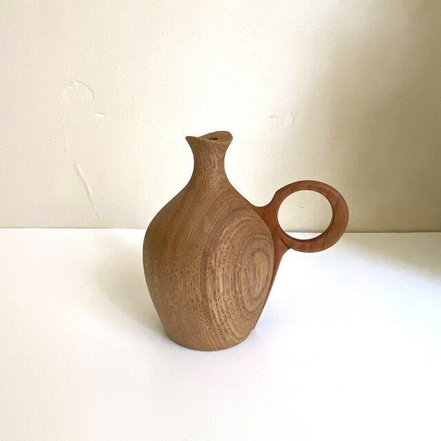 ツェラミカ社☆一輪挿し☆変わりデザイン 元花屋がレビュー】トミガラスのモノトーンヴィンテージ一輪挿し