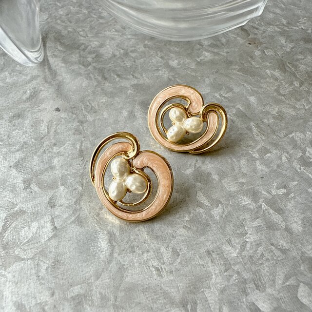 PA345-【 AVON 】エイボン・ヴィンテージピアス 1991 Pearly Swirl Pierced Earrings