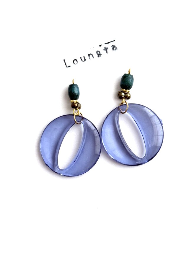 送料無料 ウッドビーズピアス グリーン パープル 大ぶりピアス 樹脂ピアス