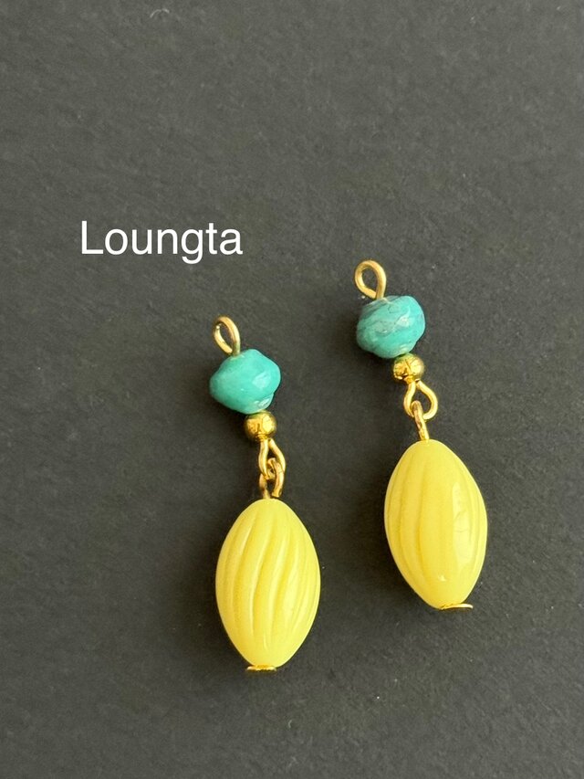 チェコビーズピアス ブルー イエロー 夏ピアス 樹脂ピアス