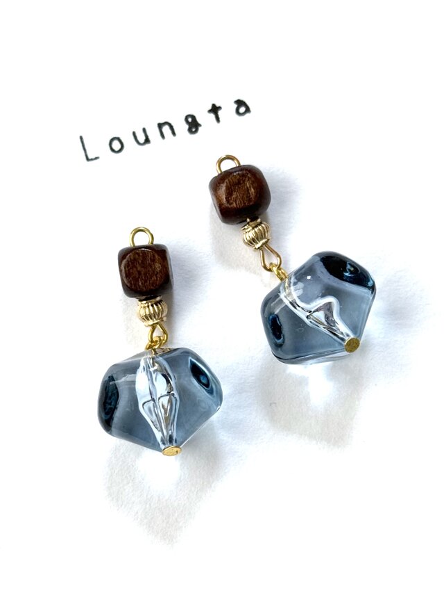 ウッドビーズピアス クリアブルー ブラウン 大ぶりピアス 夏ピアス 樹脂ピアス