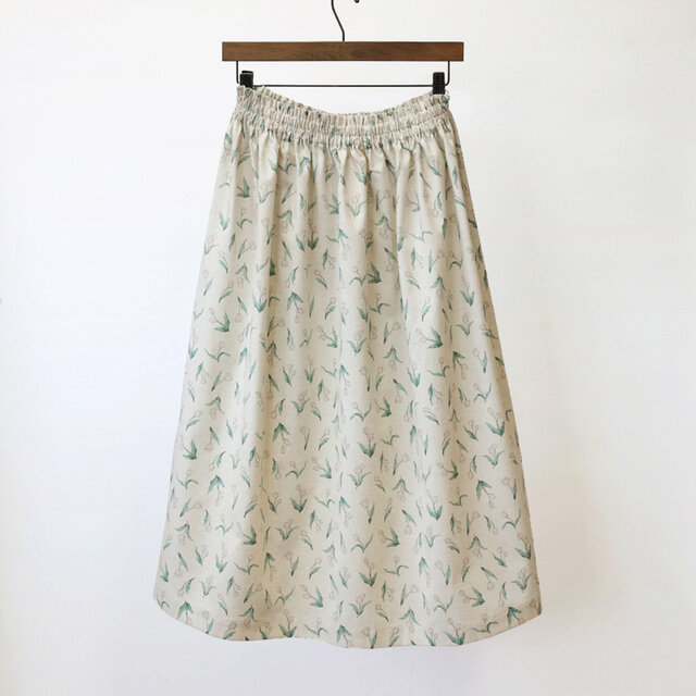 【即納】チューリップ柄 綿麻ギャザースカート（ナチュラル）リネン 麻 生成り 白 ベージュ