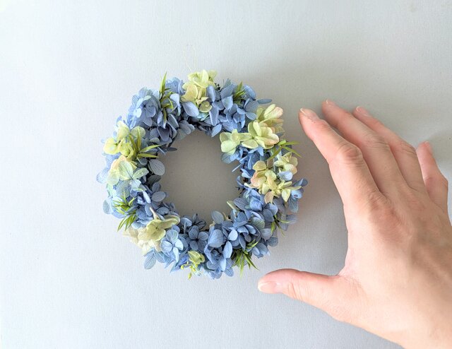 ブルーとグリーンのミニリース 秋冬にも 紫陽花リース | iichi 日々の